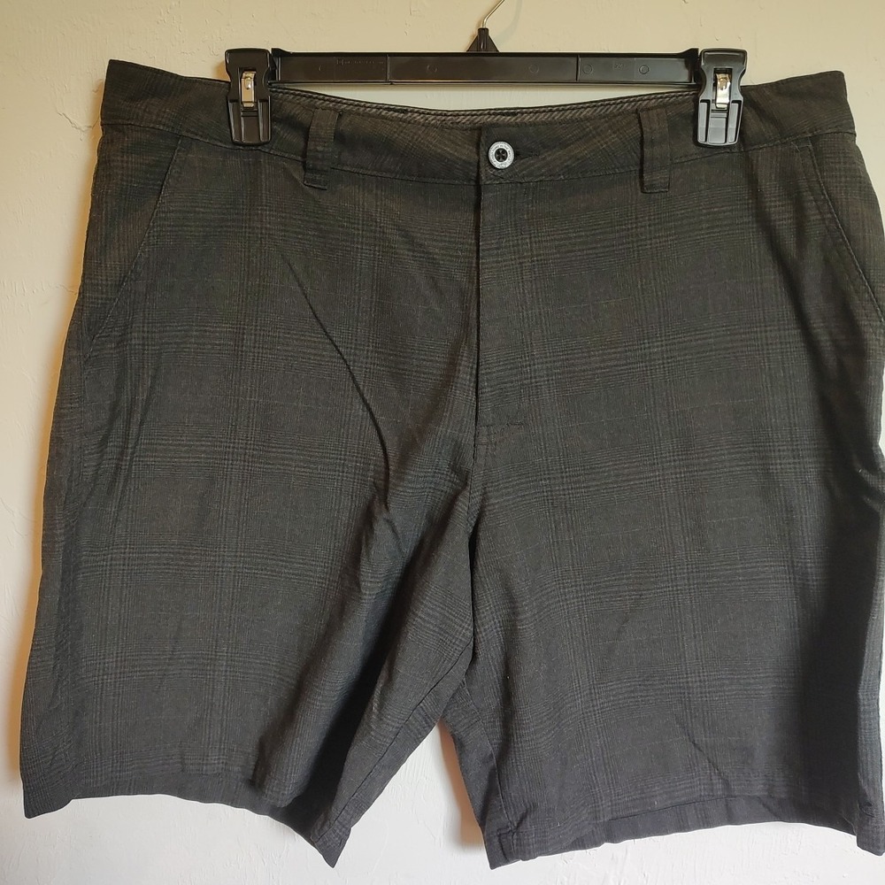 O'Neill Chino‎ Shorts Mens Sz 40 Black Plaid Pockets Casual Dad Golf Poly/Visc